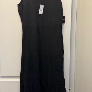 Saks Elegant Black Sleeveless Dress